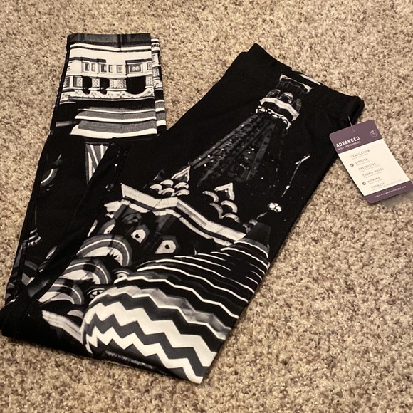 NWT - Activewear Lot size medium - Picture 7 of 12